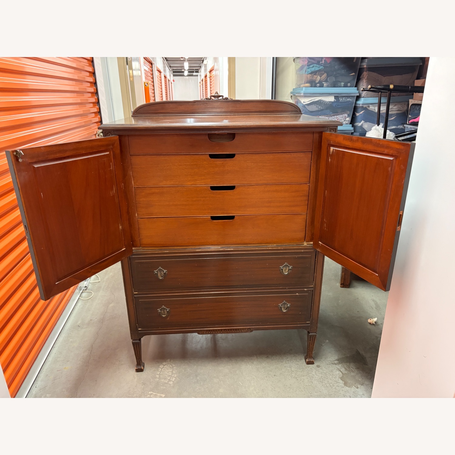 Vintage/Antique Dresser - image-2