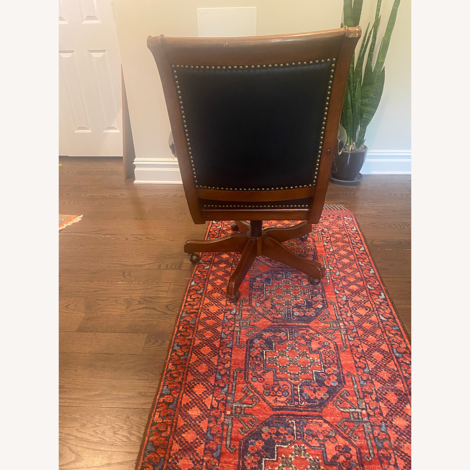 Elegant Vintage Wood Leather Swivel Office Chair - image-4