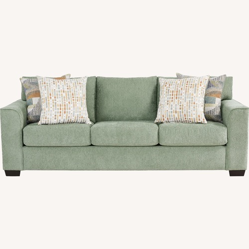 Used Rooms To Go Delcrest Green 3+ Seater Sofa for sale on AptDeco