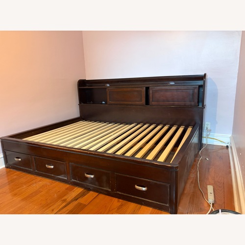 Used Full Bed- Legacy Furniture Classic Kids for sale on AptDeco