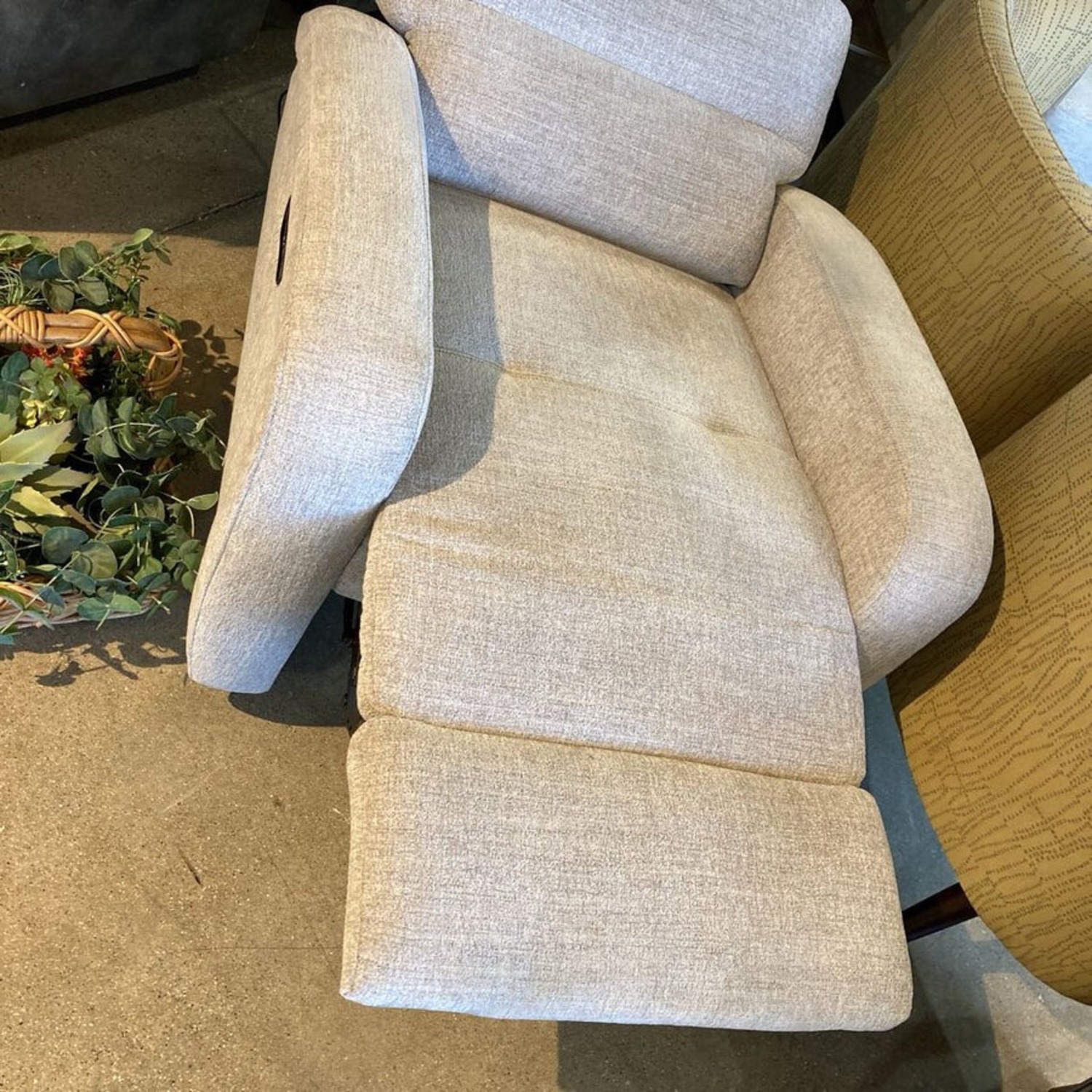 Fabric Power Recliner Dove Gray - image-7