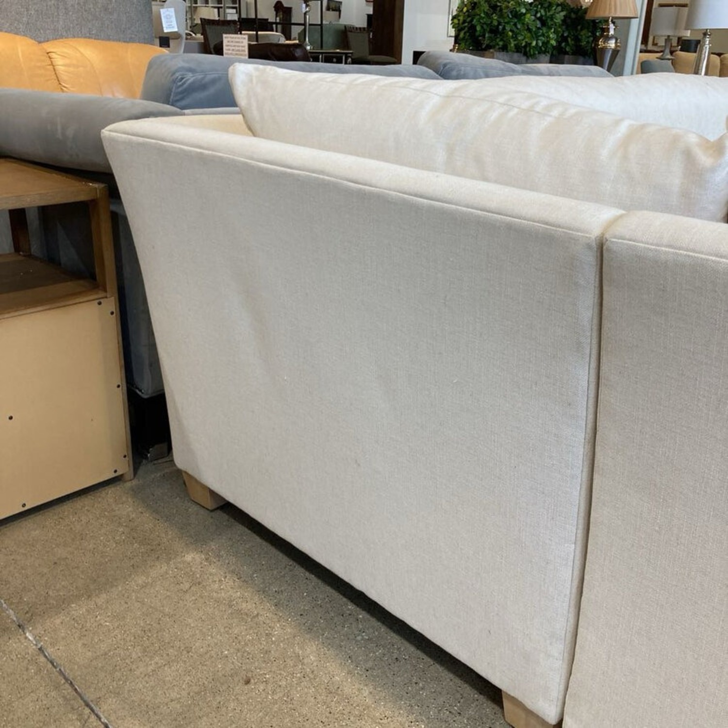 Contemporary Down Filled L-Shape Sectional - image-11