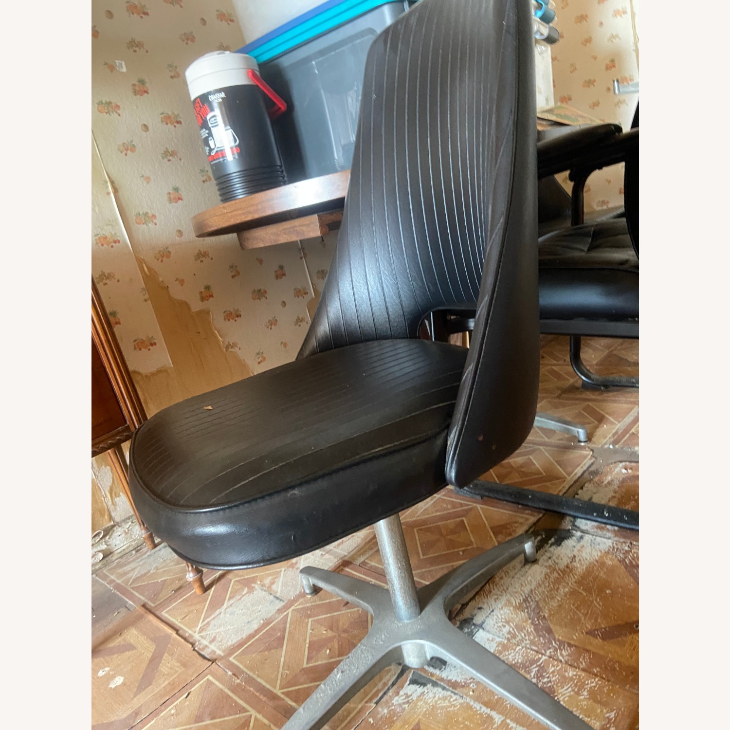 B Brody Vinyl Swivel Chair - image-2