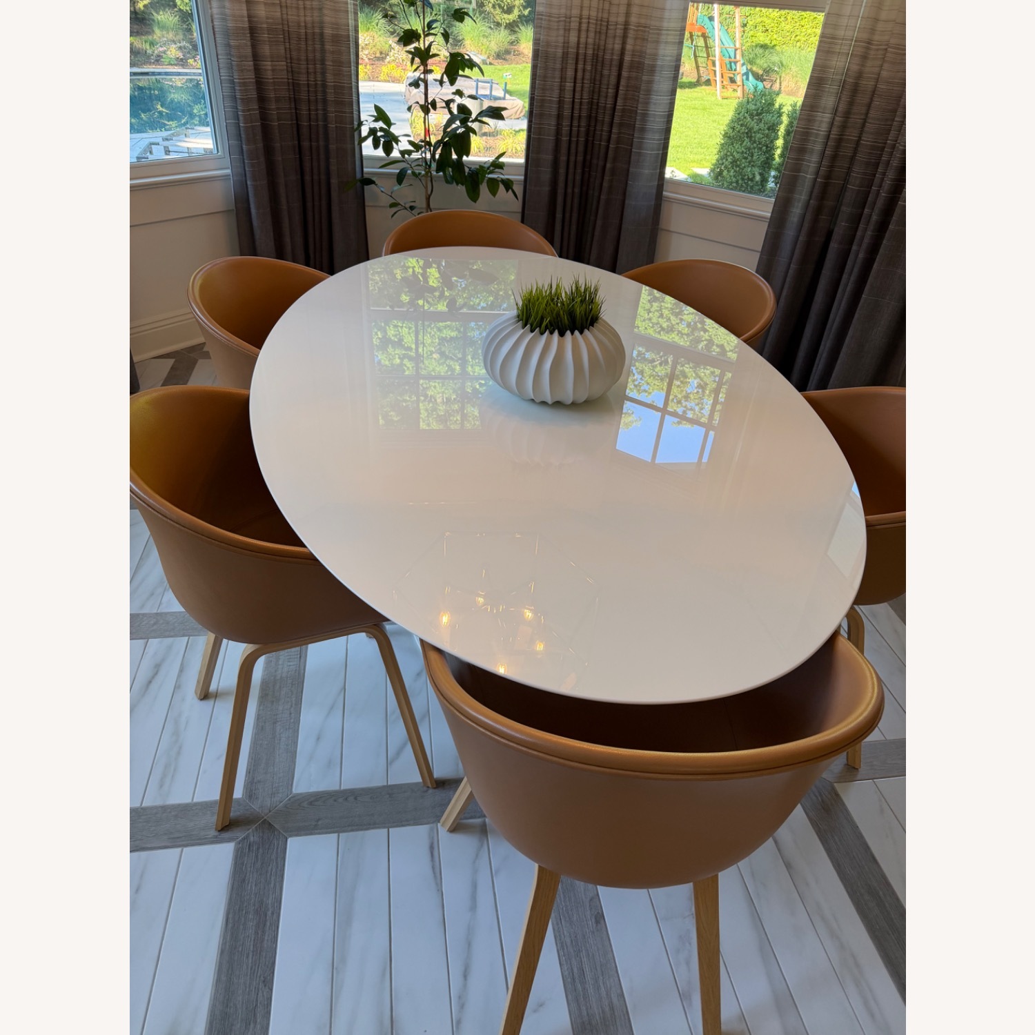 Knoll Saarinen White Dining Table - image-2