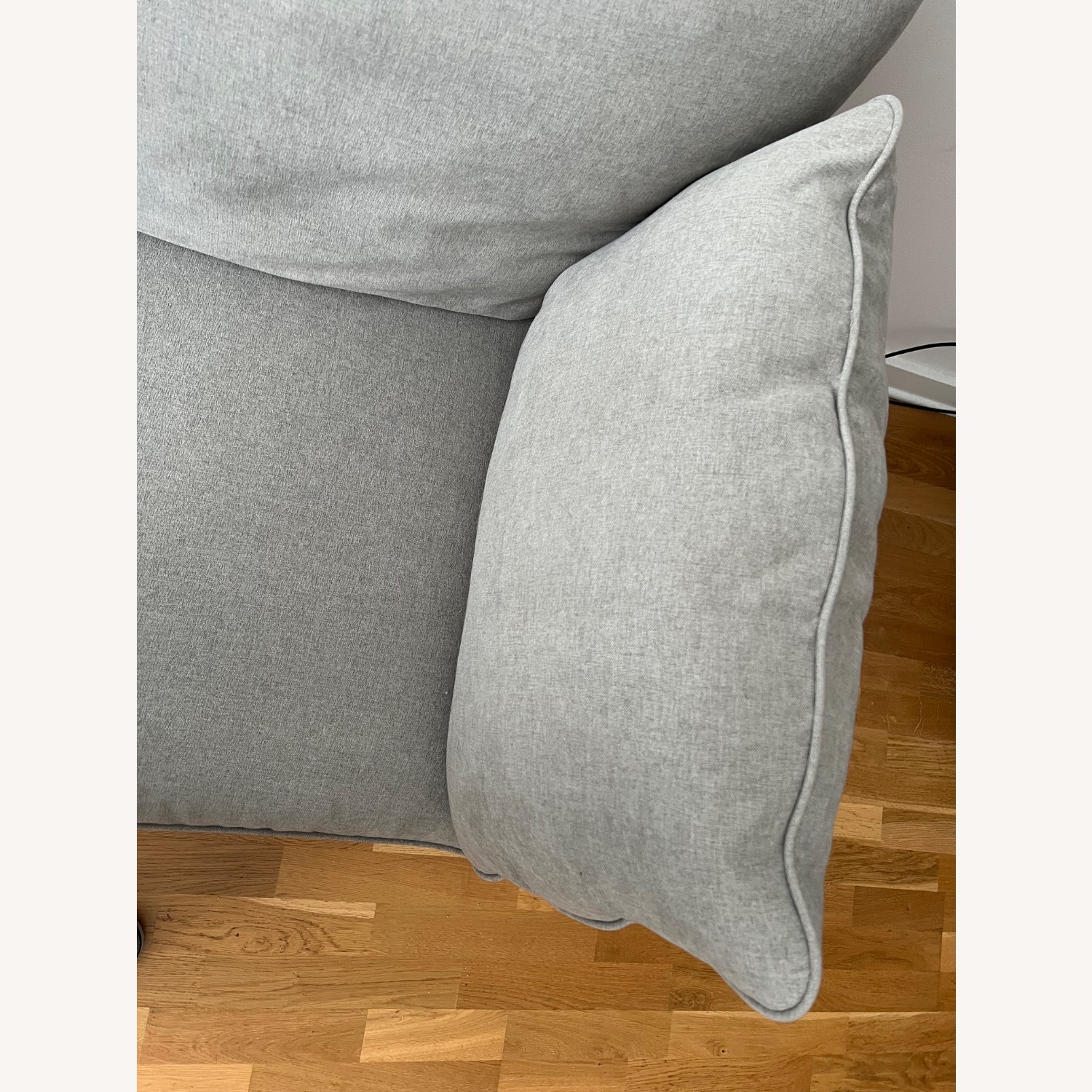Floyd Sofa 1.0 - 2 Seat - image-6