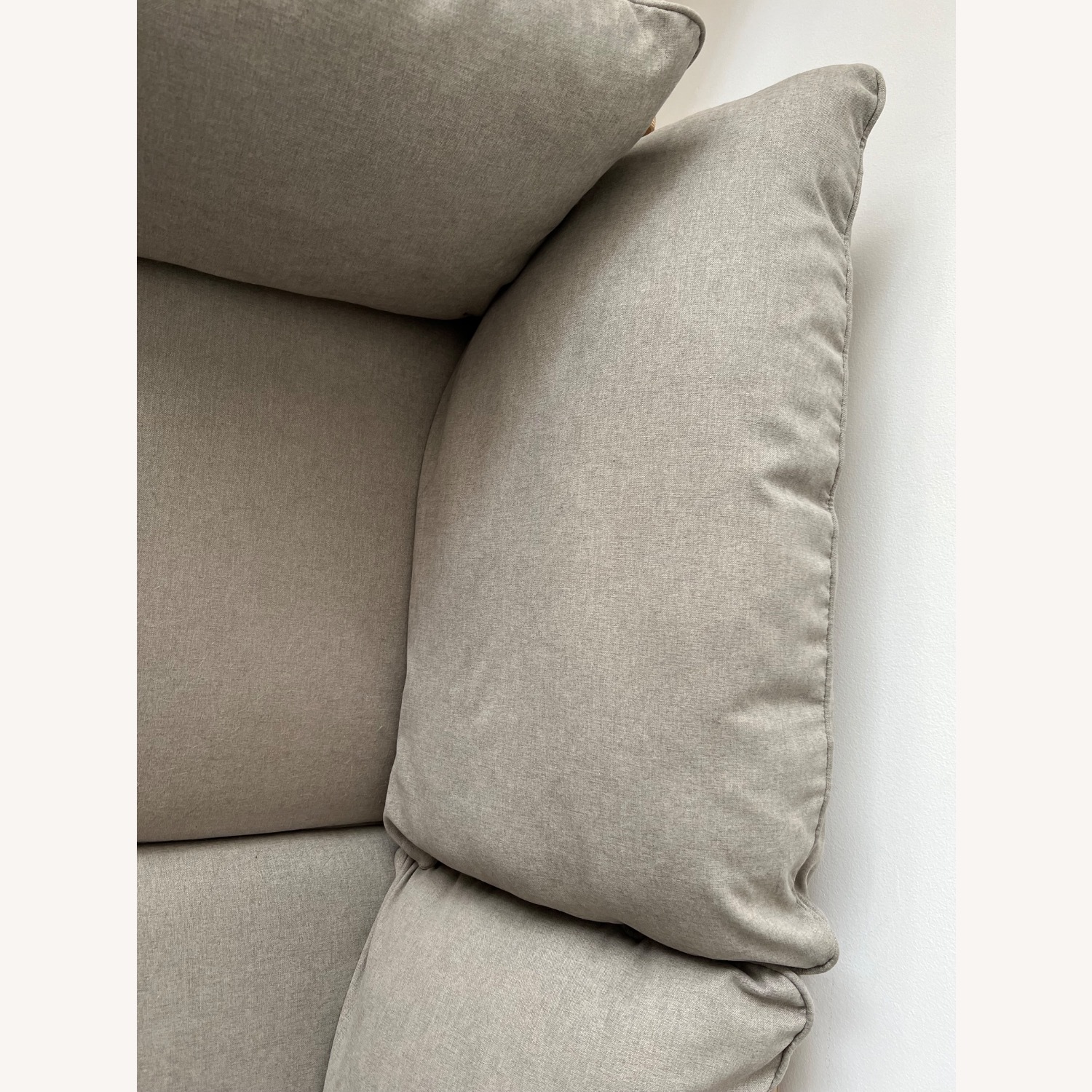 Floyd Sofa 1.0 - 2 Seat - image-4