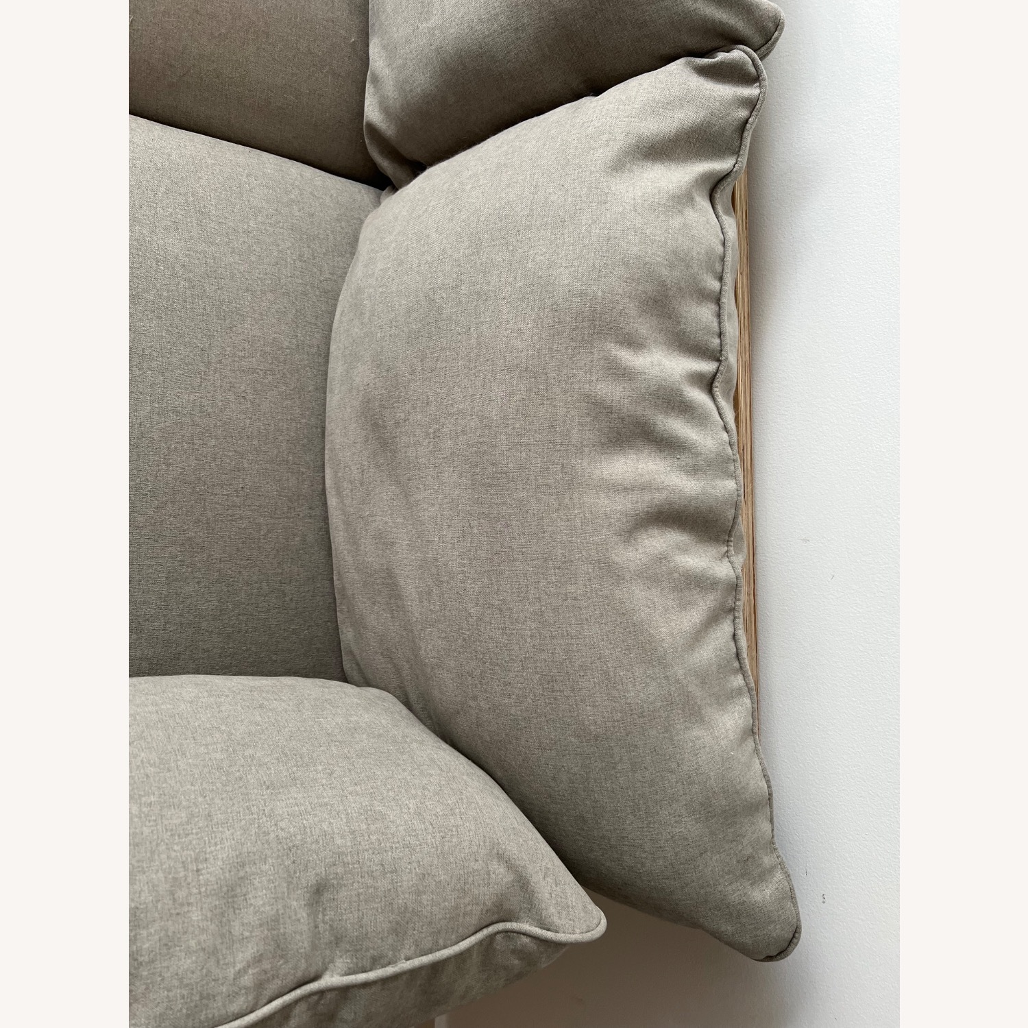 Floyd Sofa 1.0 - 2 Seat - image-3