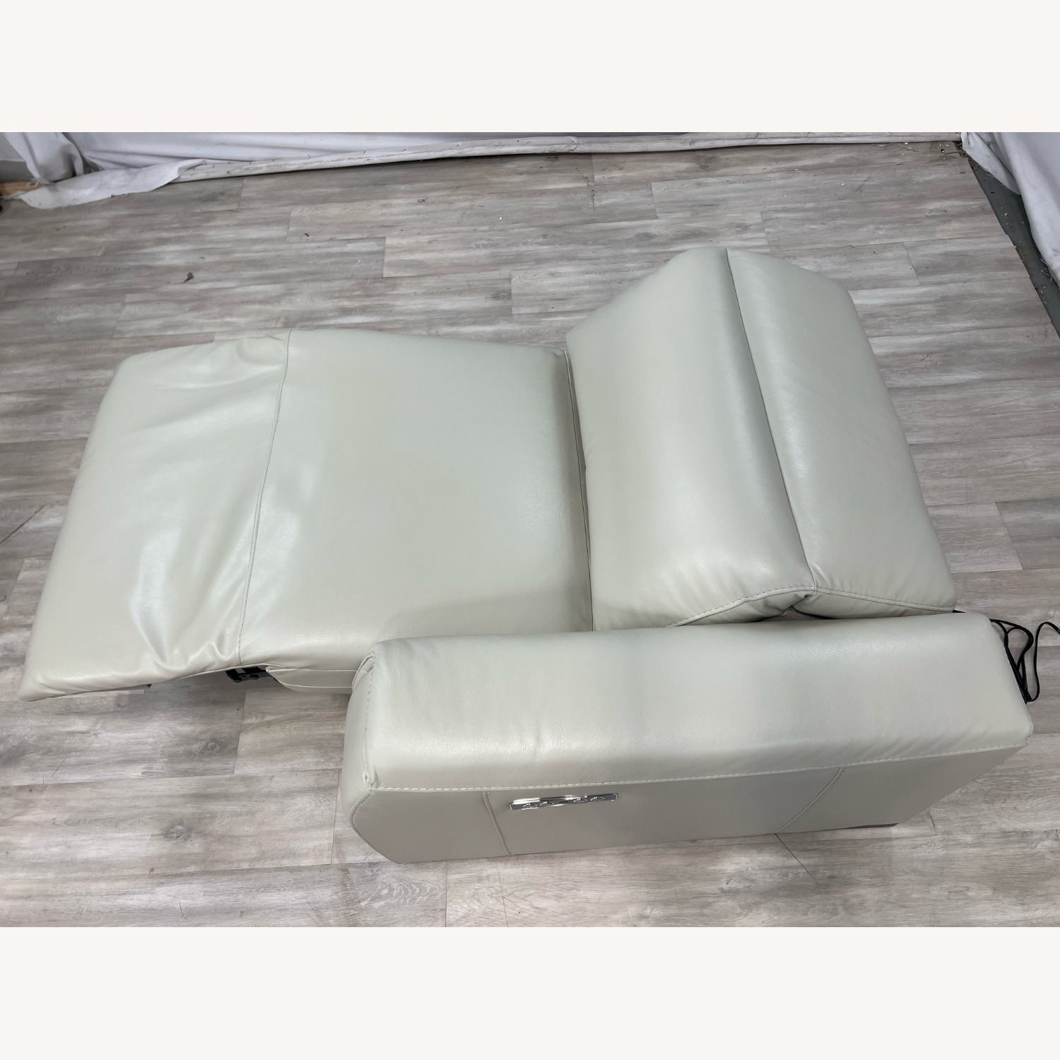 Wade Logan Thea Genuine Leather Reclining Chair - image-10
