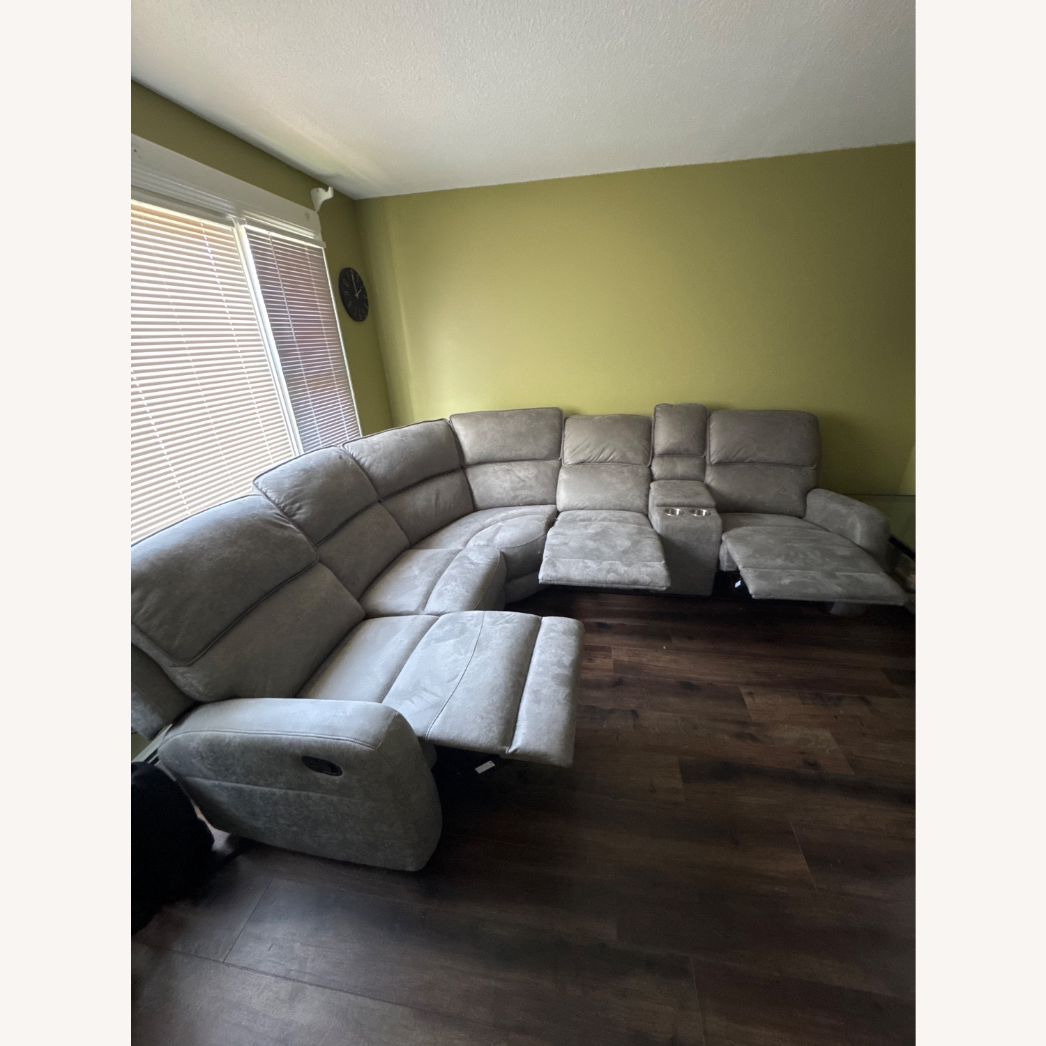 Bob's Discount Furniture Phoenix Gray 91'' Sectional - image-4