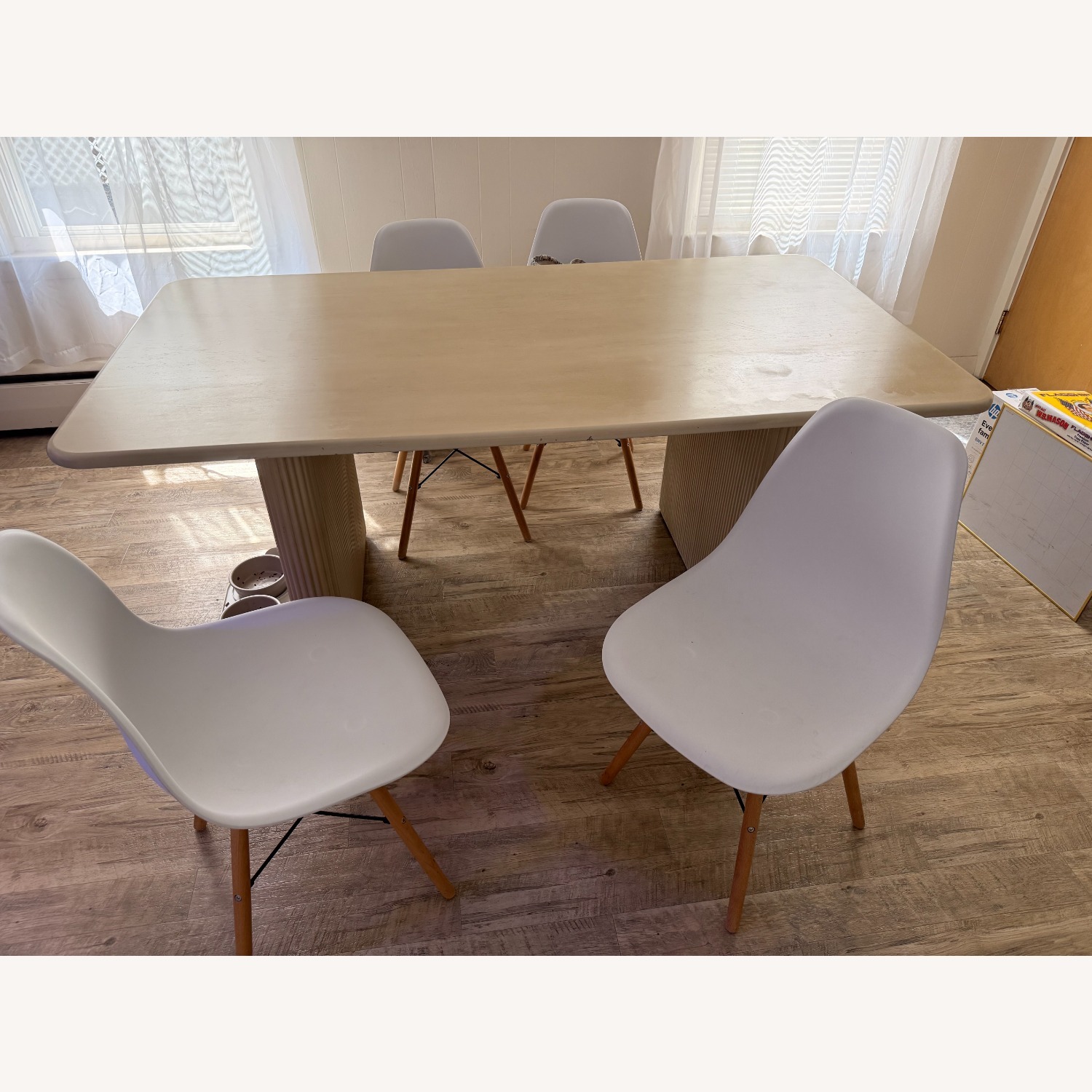 Walker Edison Modern Table - image-4