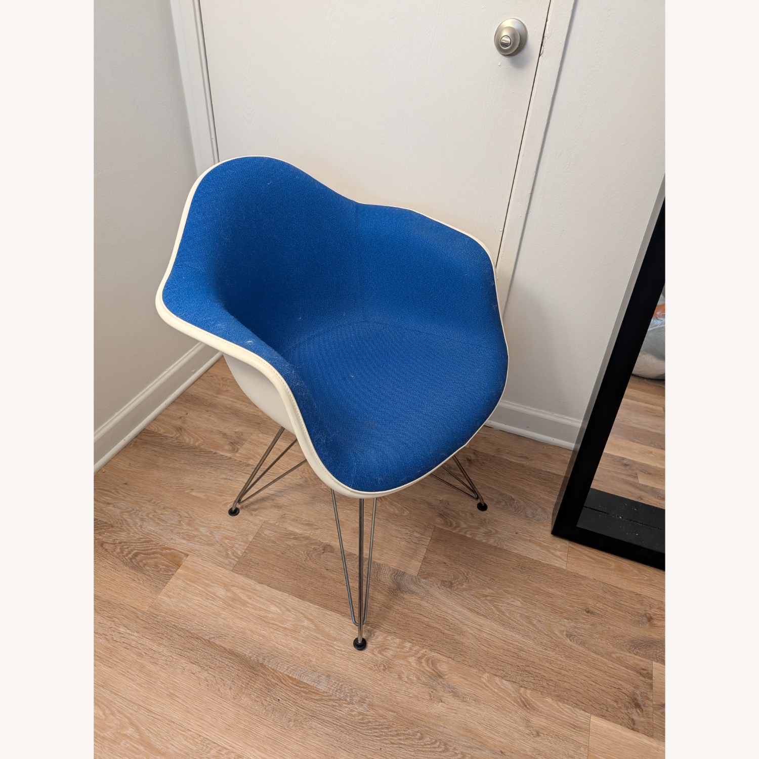 DAR 'Eiffel' Arm Chair by Ray and Charles Eames - image-1