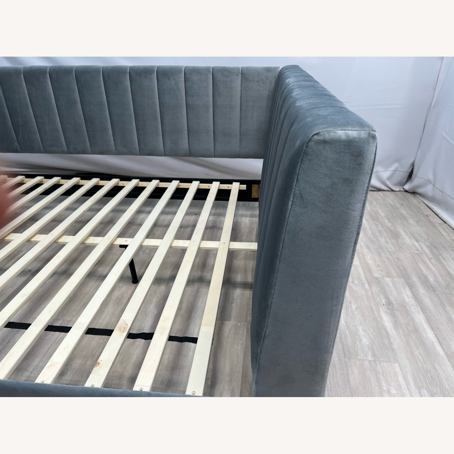 Willa Arlo Benham Upholstered Daybed - image-6