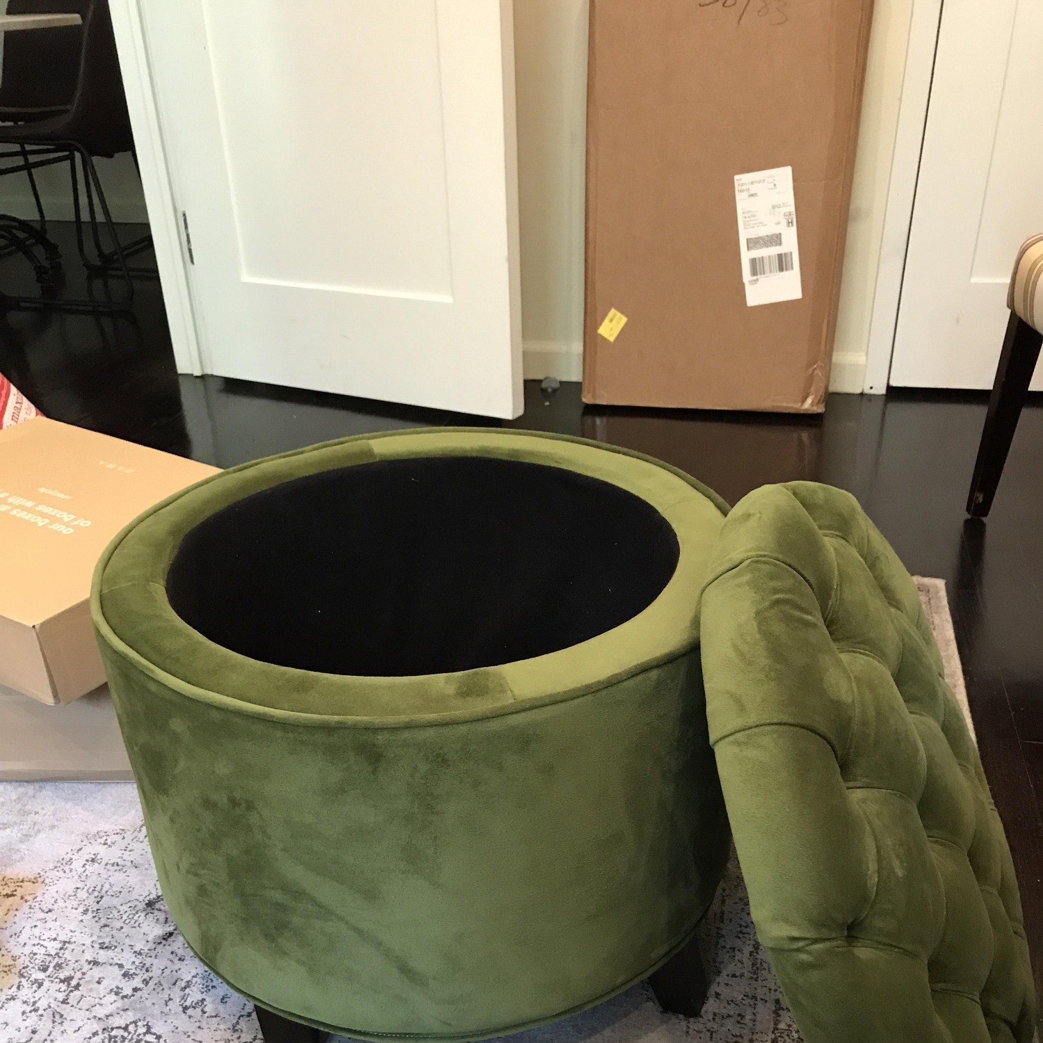 Safavieh Amelia Ottoman W Storage - image-2