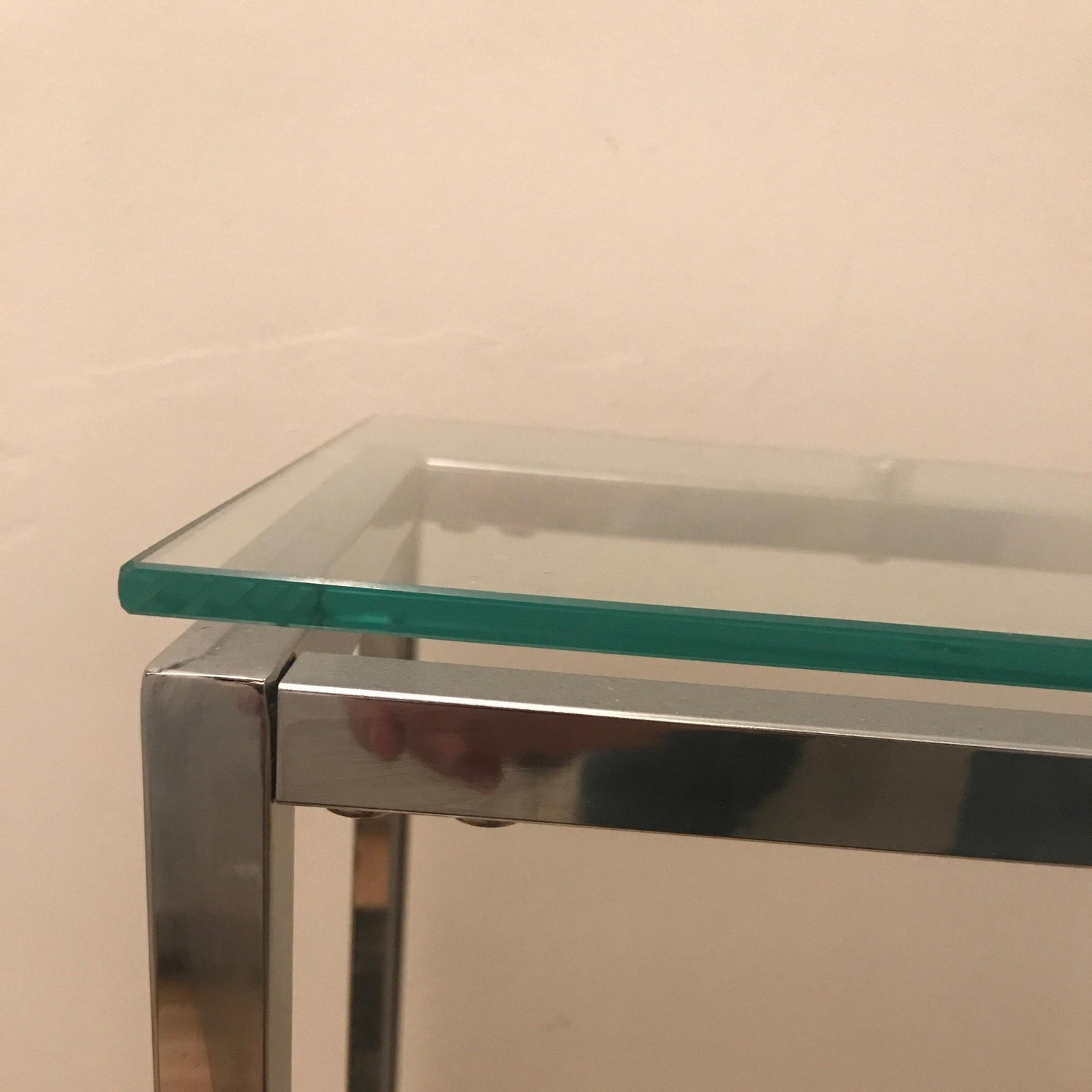 Stylish Glass Side Table W Chromed Steel Base - image-7