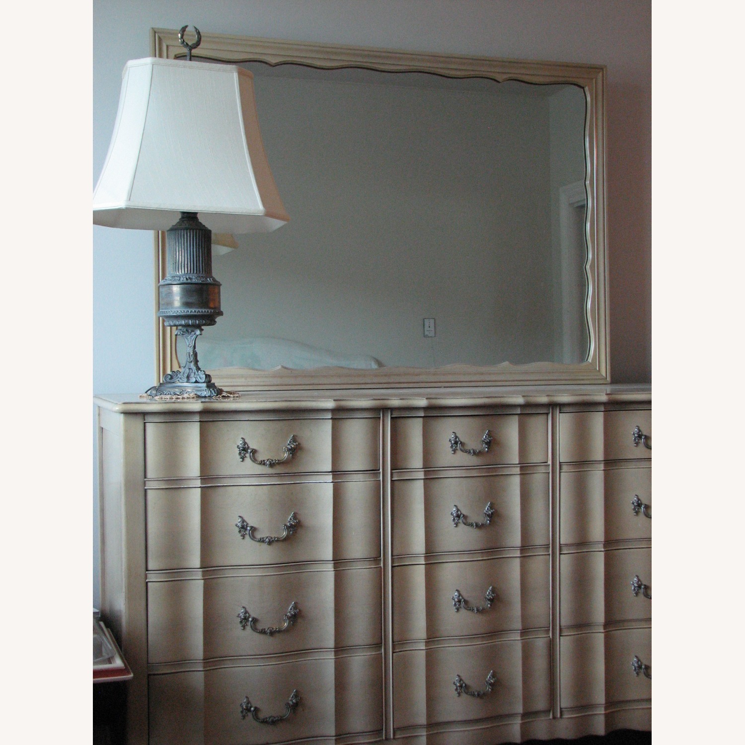 Vintage '50s Dresser/Mirror - image-2