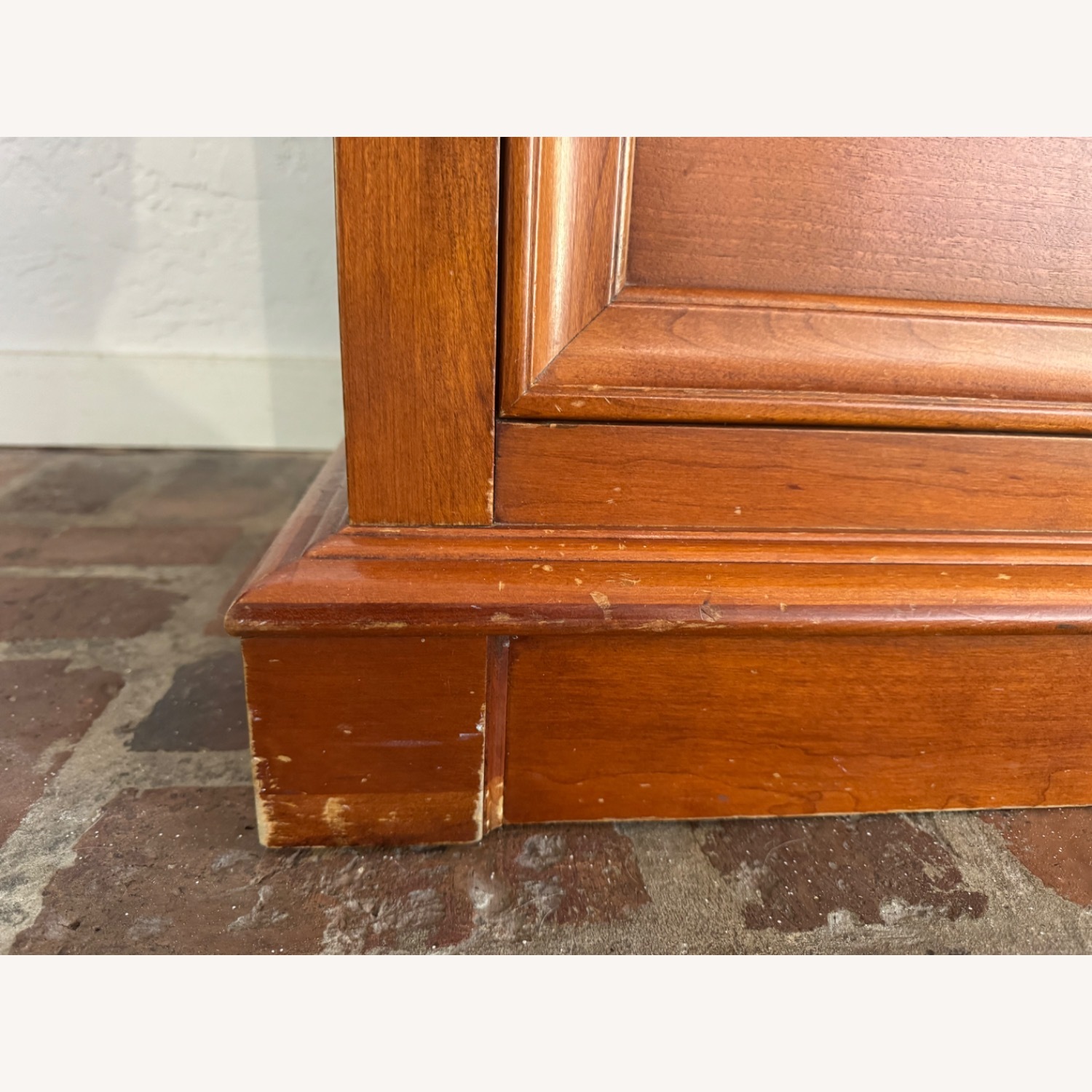 Ethan Allen Georgian Cherry Wood Dresser - image-15