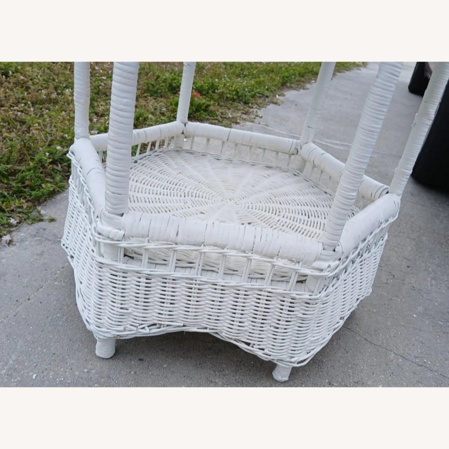 Vintage White Wicker Side Table - image-4