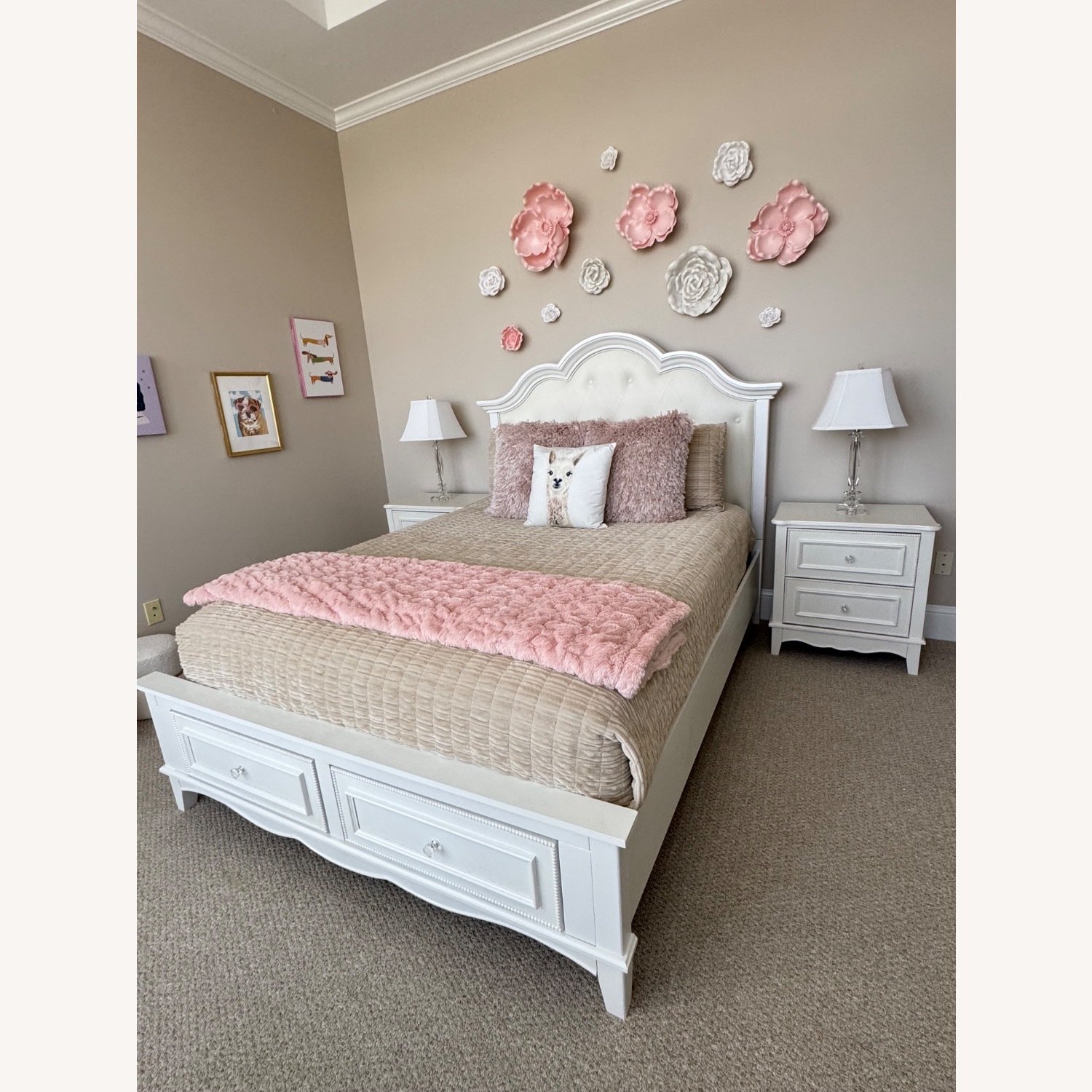 Gina White Wood King Bed - image-2