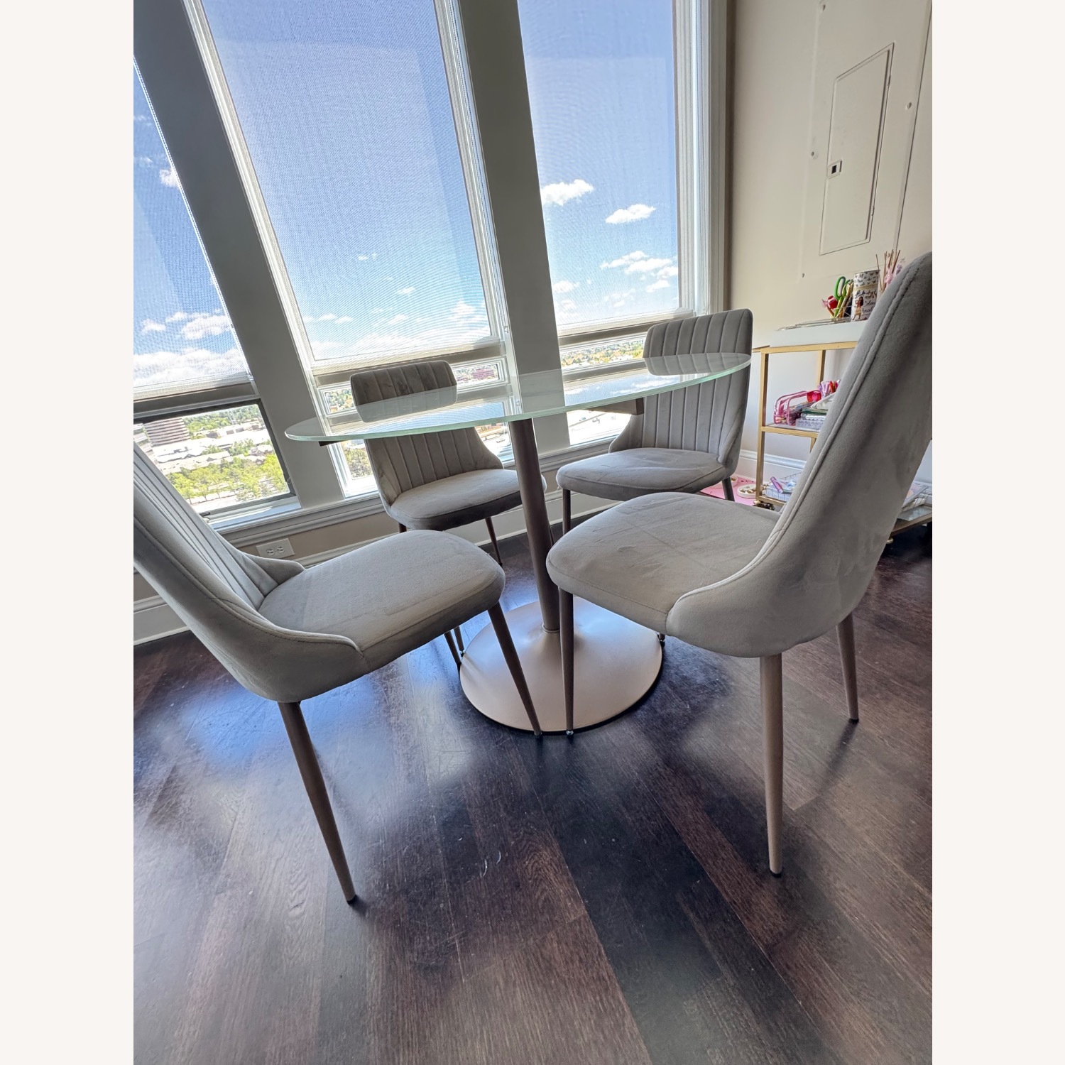 White Glass Dining Set With Velvet Chairs - image-4