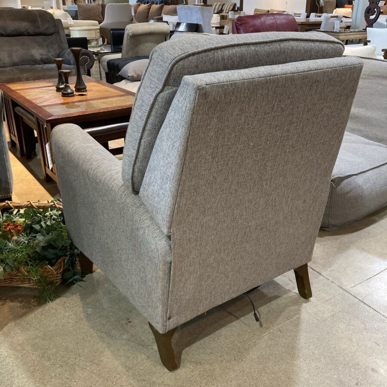 Tweedy Transitional Power Tapered Legs Recliner - image-6