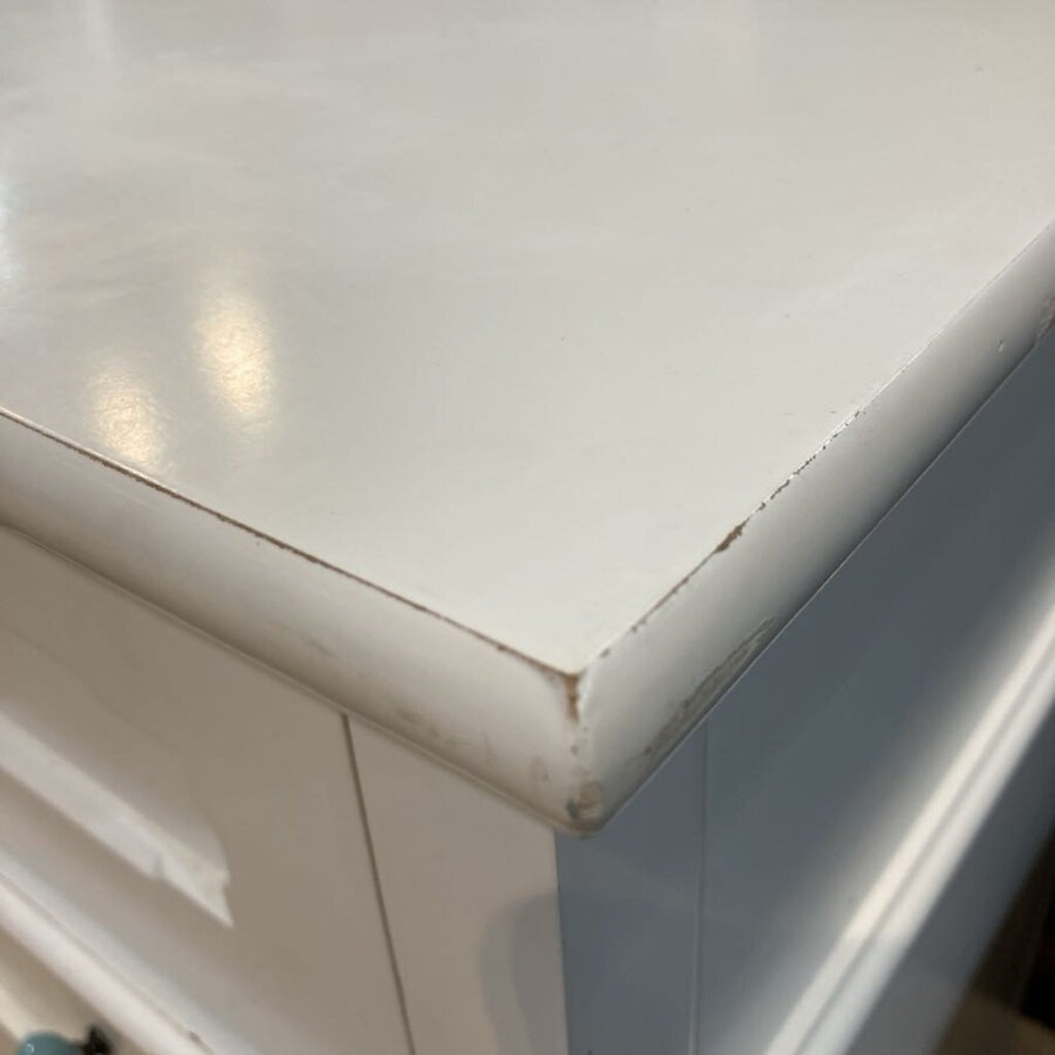 4-Drawer W Decorative Glass Pulls Dresser - image-13