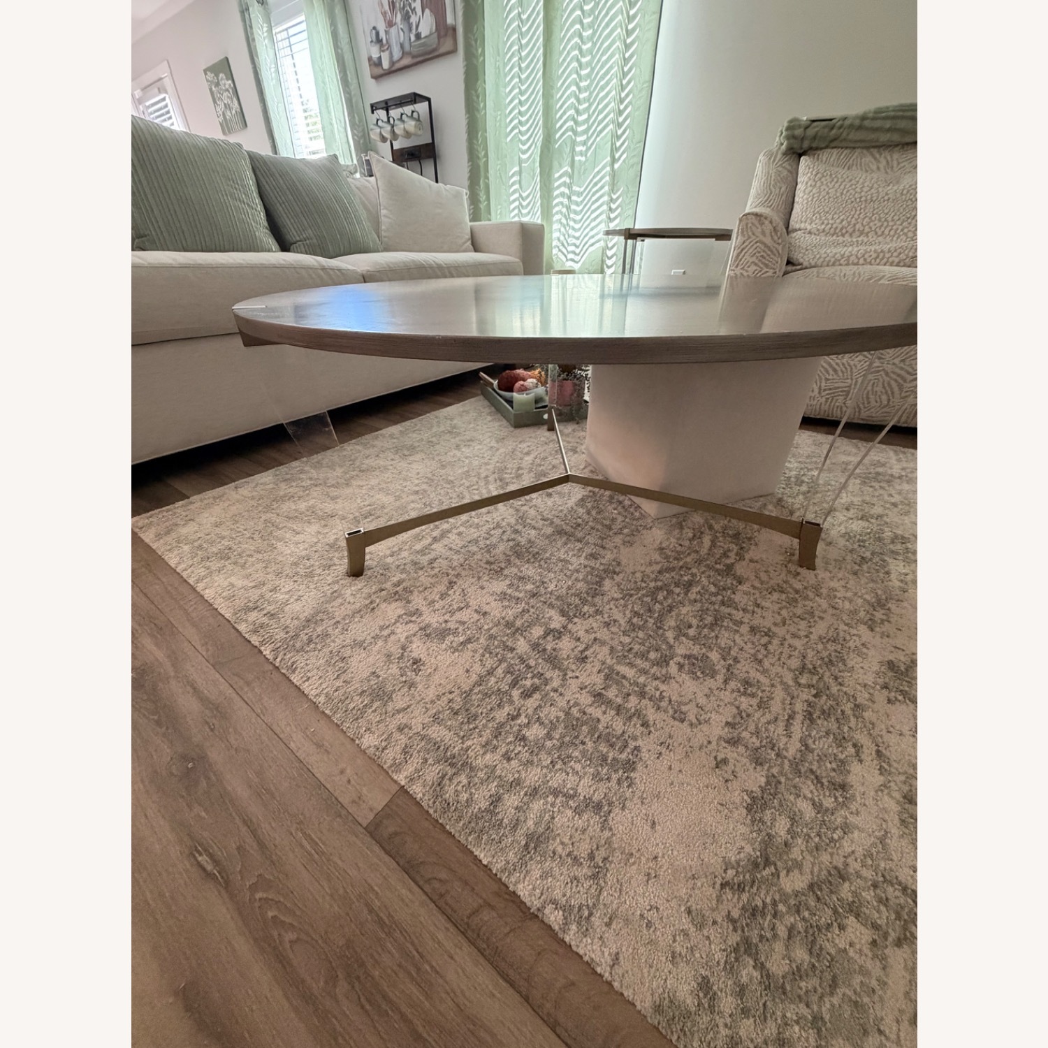 Vanguard Furniture Clarion Coffee Table - image-8