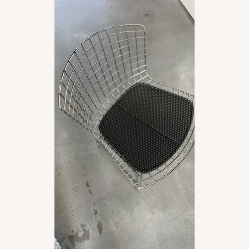 Used Knoll Bertoia Dining Chairs for sale on AptDeco
