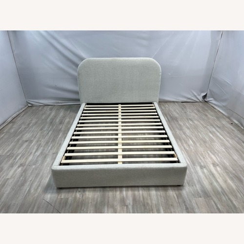 Used Modway Belle Platform Queen Upholstered Bed for sale on AptDeco