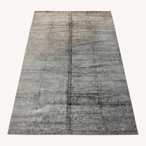Used Light Gray Wool Area Rug 9' x 12' for sale on AptDeco