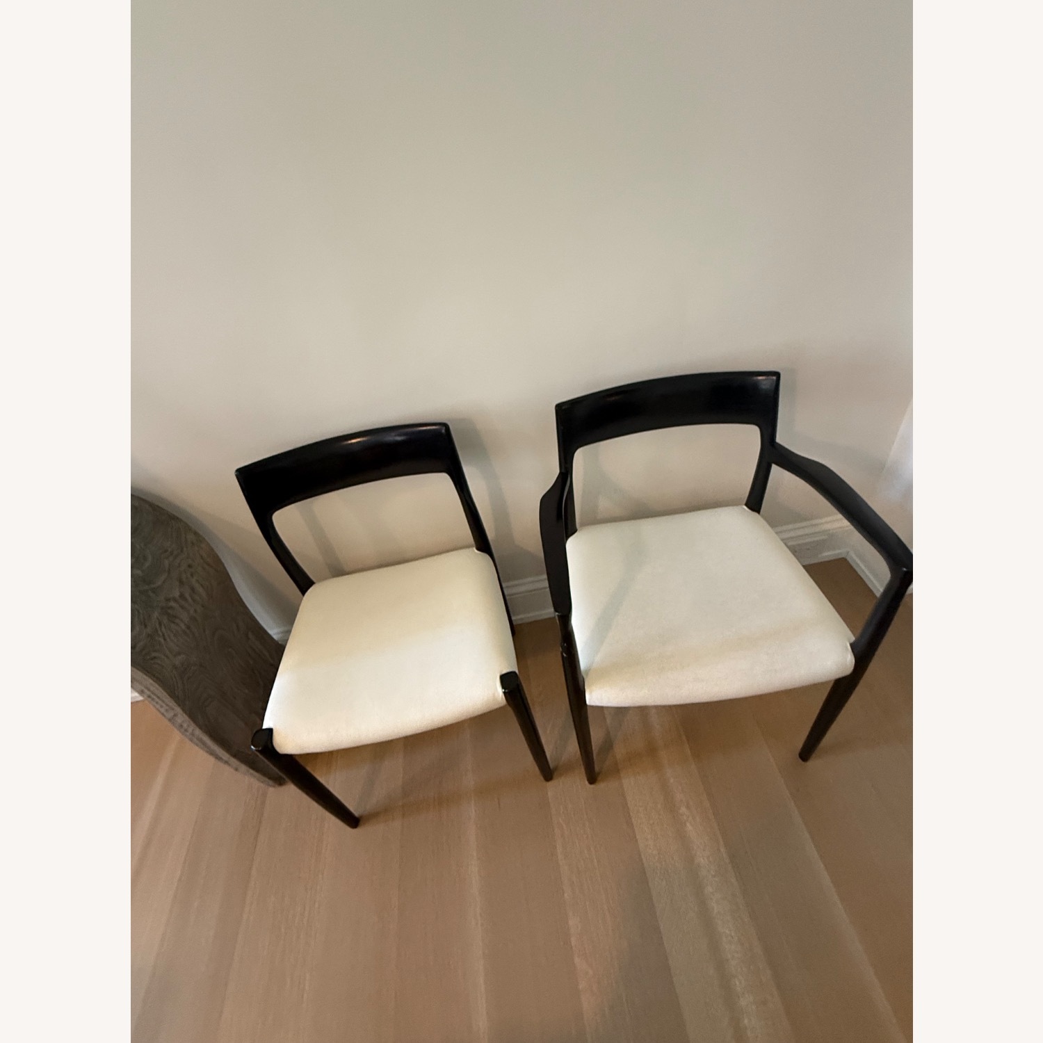 Set of 10 Möller Dining Chairs - image-4