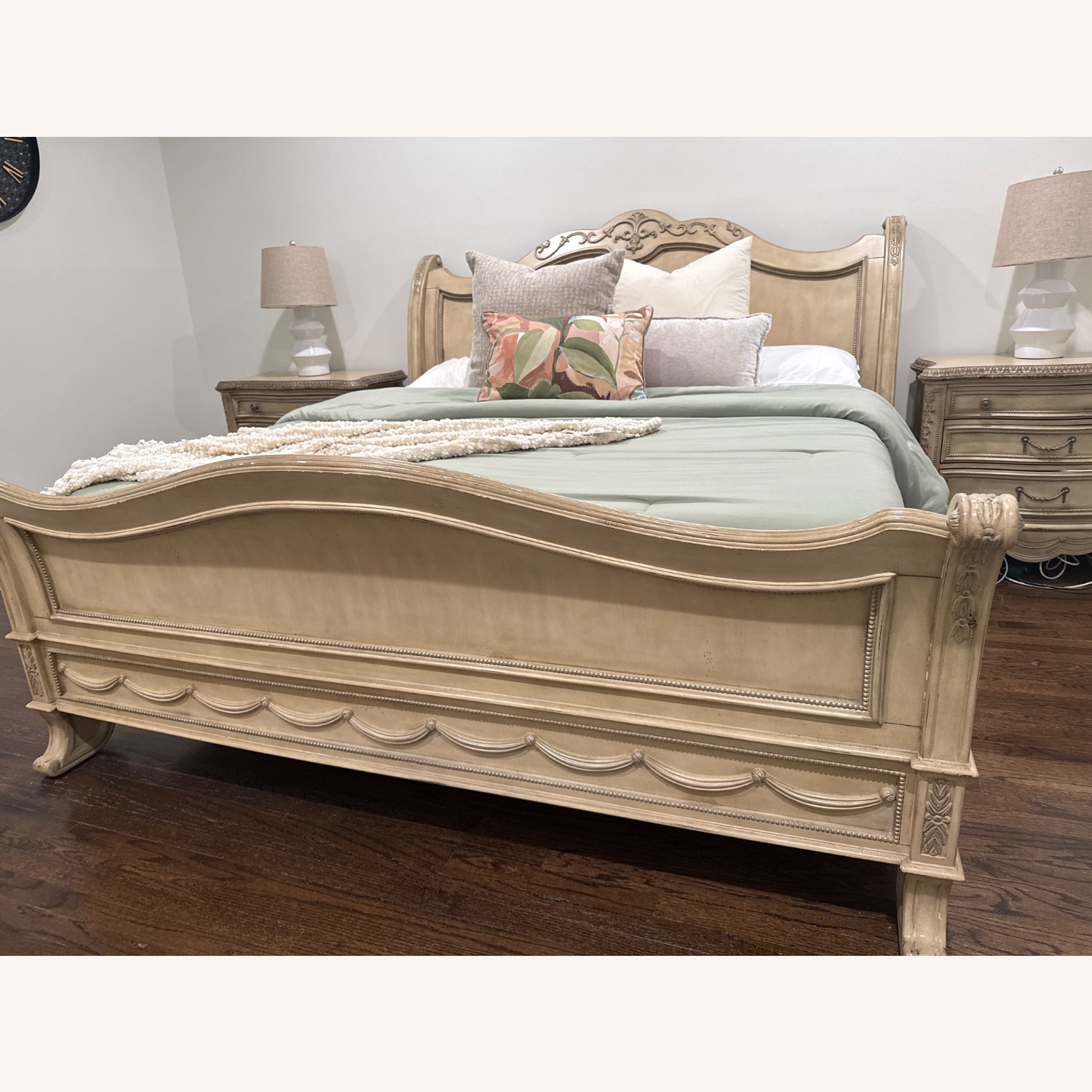Raymour & Flanigan Natural King Bed - image-3