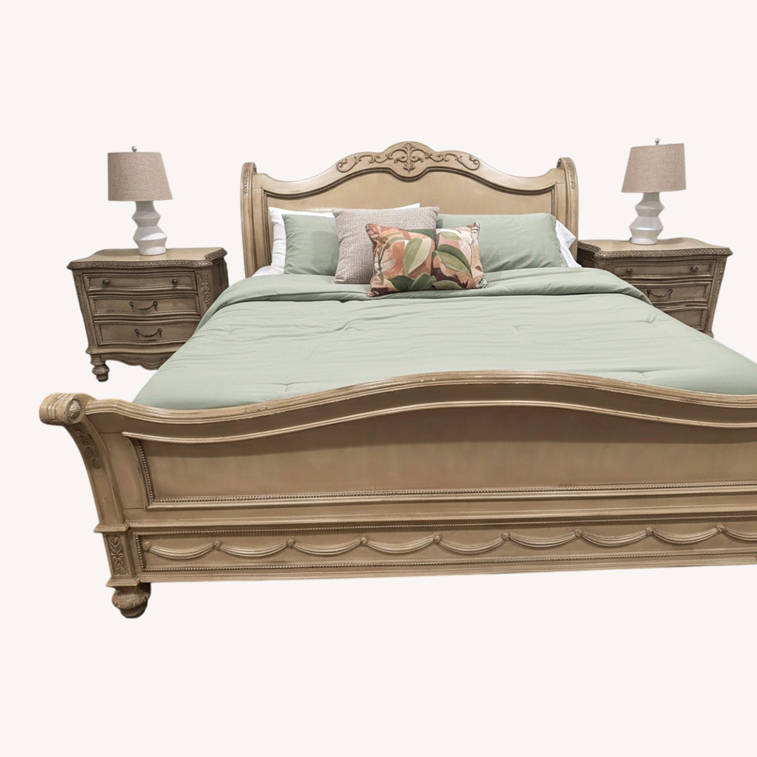 Raymour & Flanigan Natural King Bed - image-4