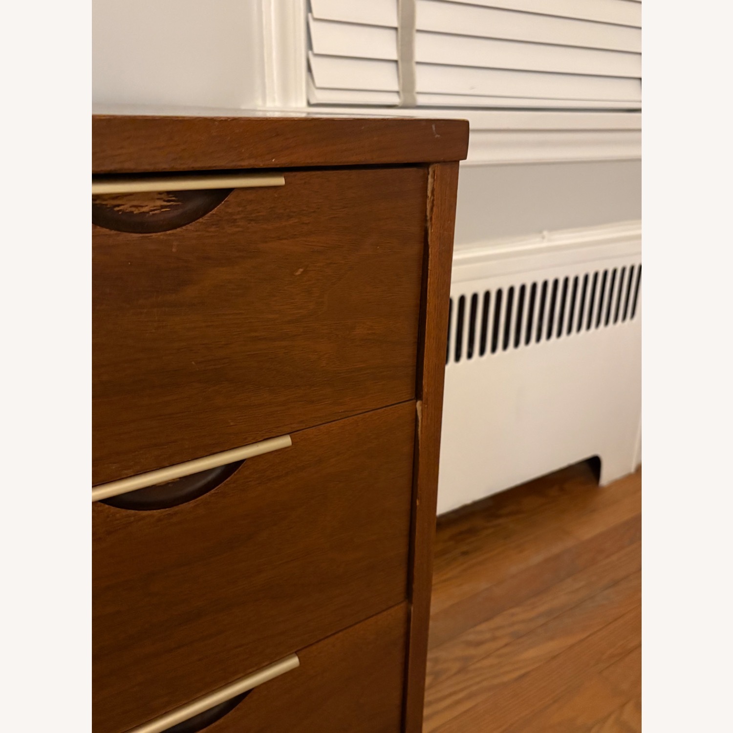 Kent Coffey 9-Drawer Dresser and Mirror - image-5