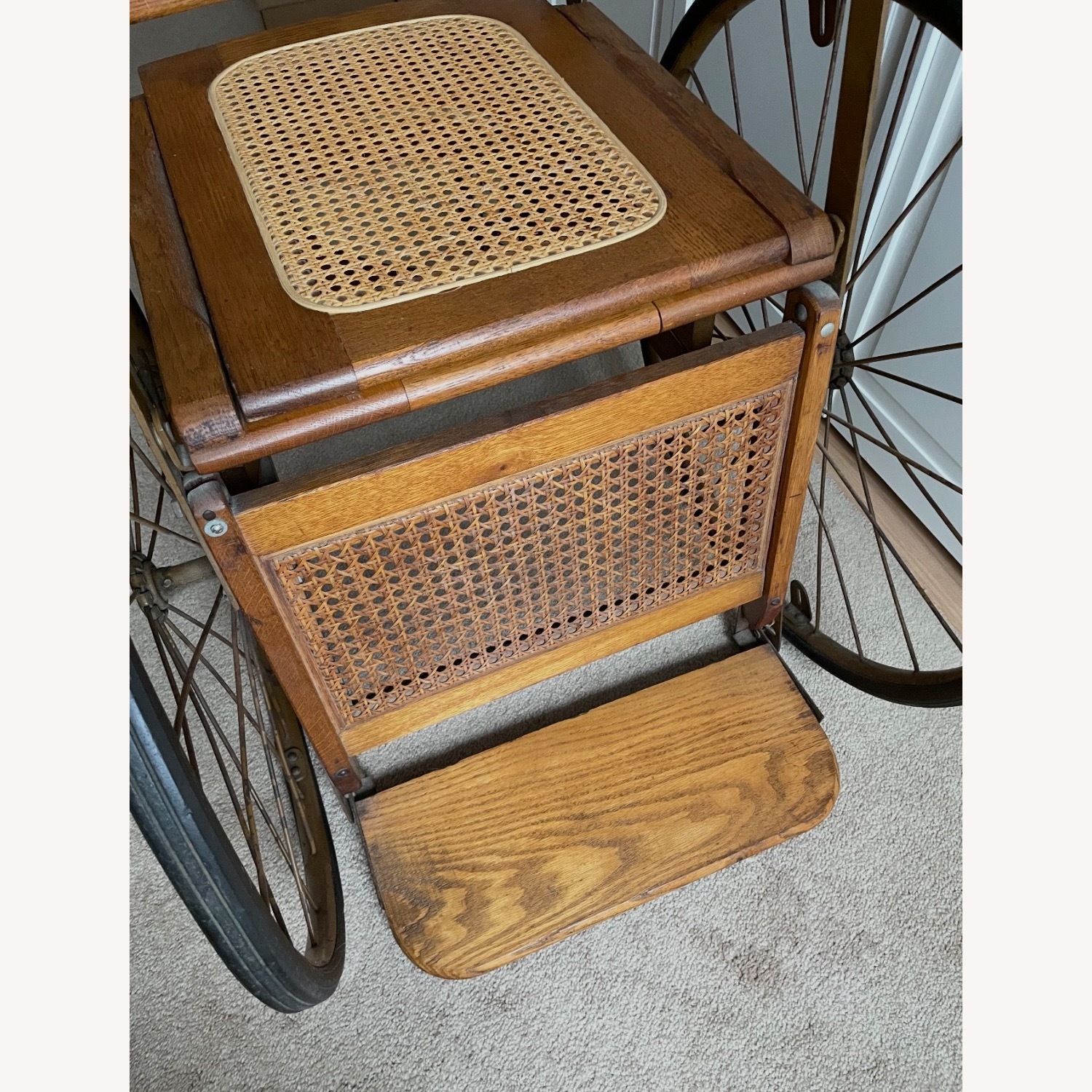 Vintage/Antique Natural Wood Accent Chair - image-5