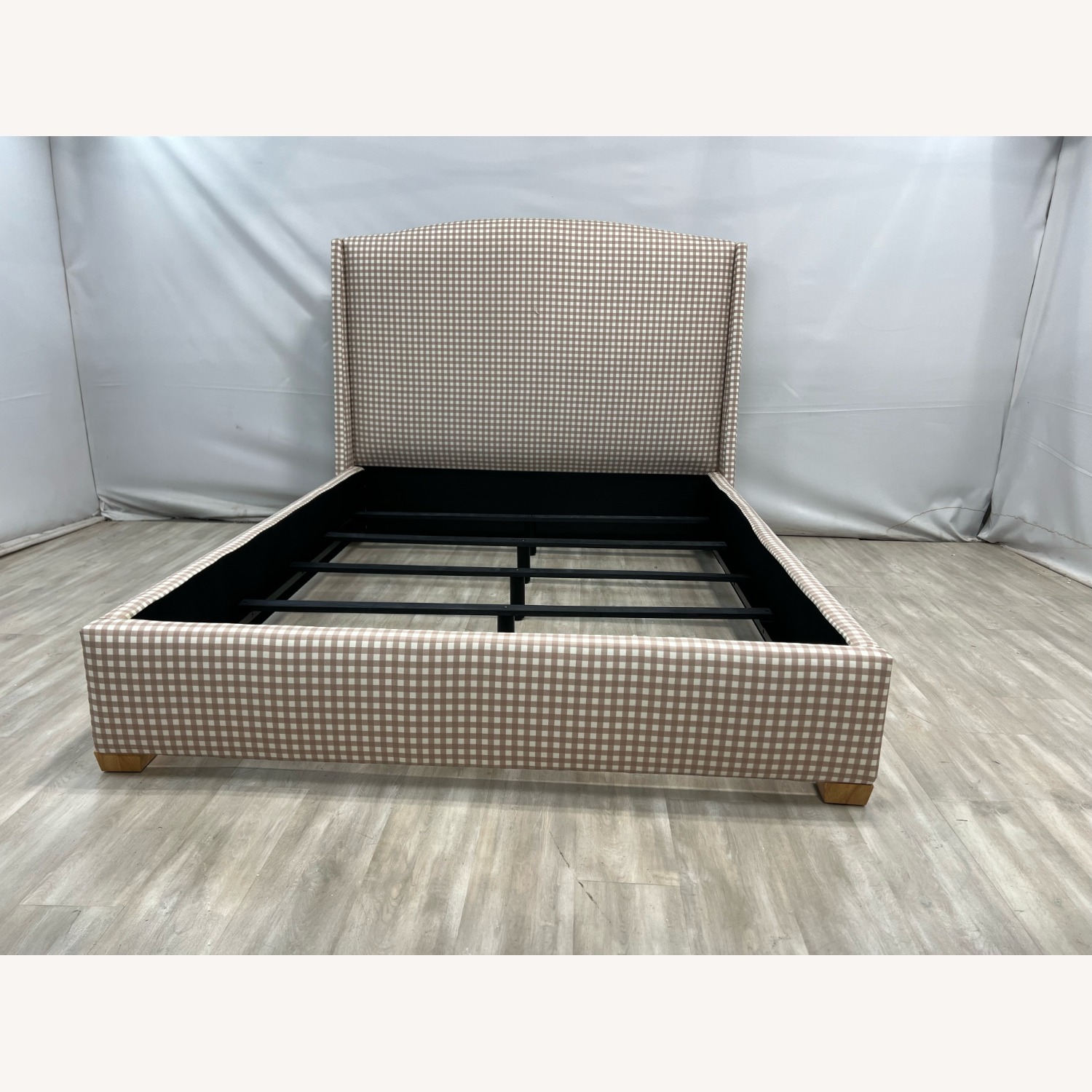Birch Lane Allis Upholstered Wingback Queen Bed - image-4