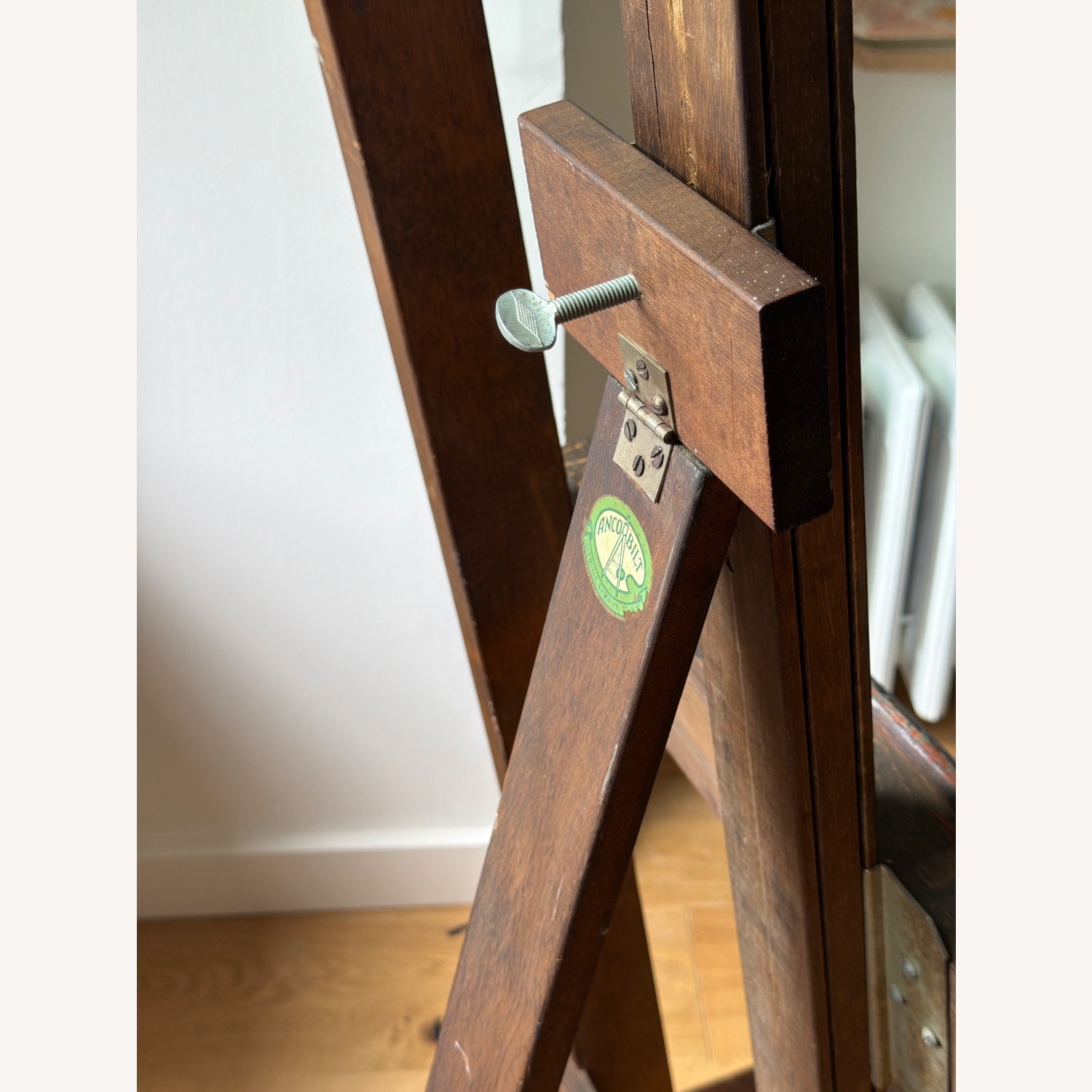Vintage/Antique Anco Bilt Dark Brown Wood Décor - image-9