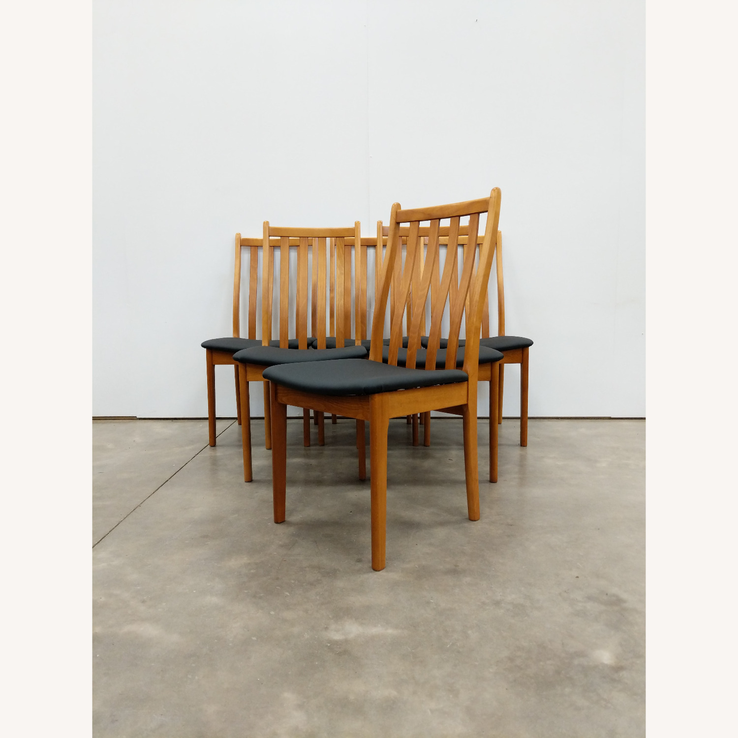 Set of 6 Vintage Mid Century Modern Dining Chairs - image-1