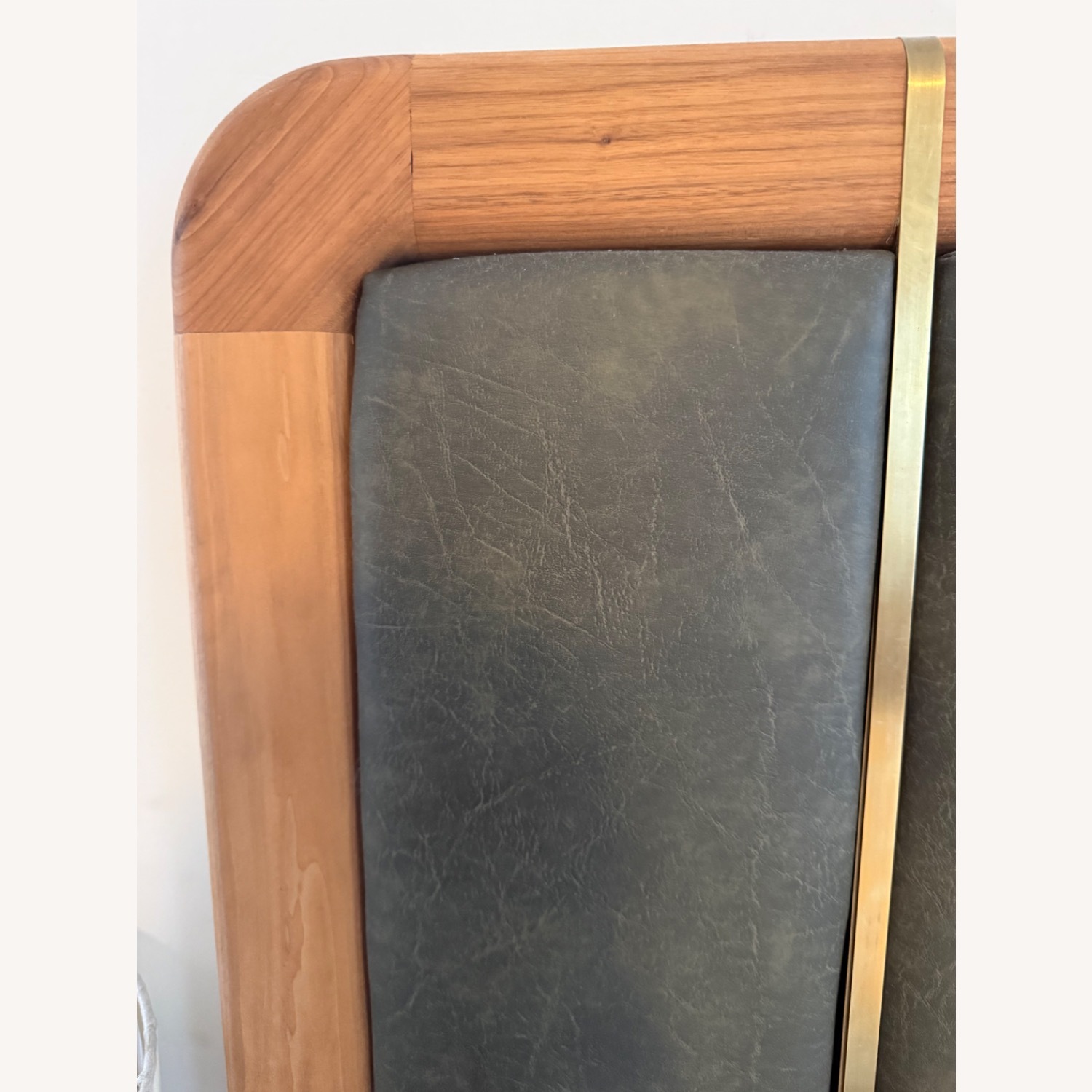 Wood Queen Bed - image-6