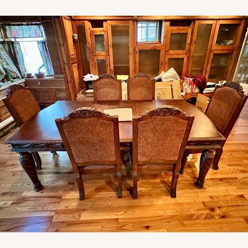 Used Solid Wood Dining Set for sale on AptDeco