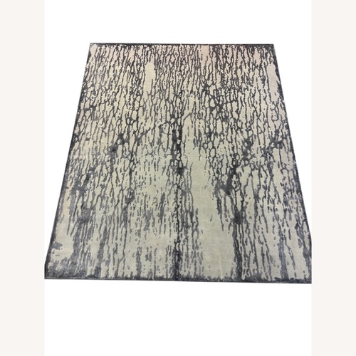 Used Light Gray Wool Area Rug 8' x 10' for sale on AptDeco