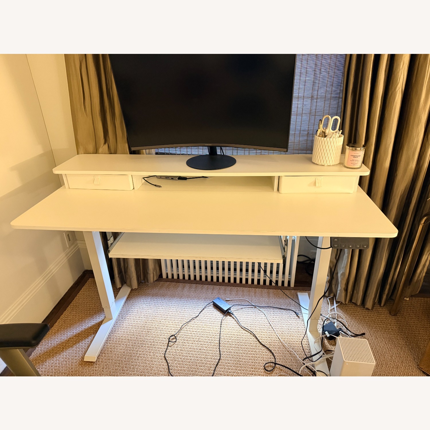 Bed Bath & Beyond White Standing Desk Fezibo - image-2