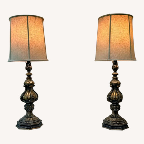 Used Vintage/Antique Table Lamps for sale on AptDeco