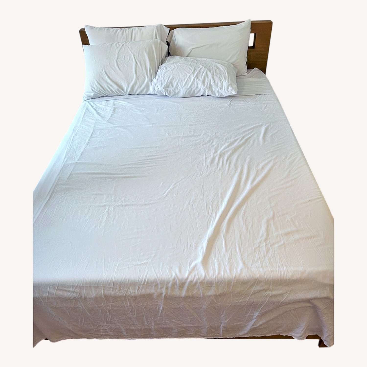 Modern Queen Bed - image-0