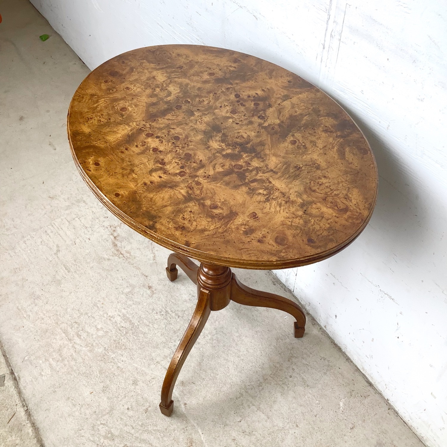 Weiman Burl Veneer Pedestal Accent Table - image-3