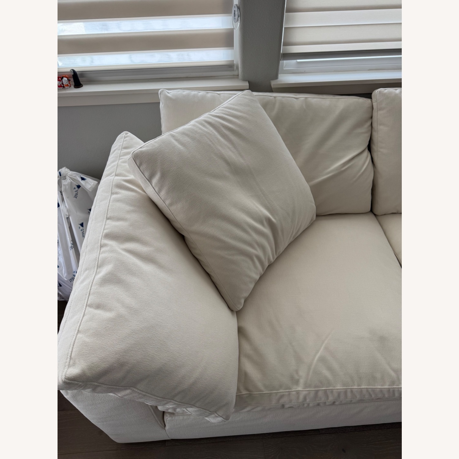 Restoration Hardware Cloud Luxe Performance Linen Weave - image-3