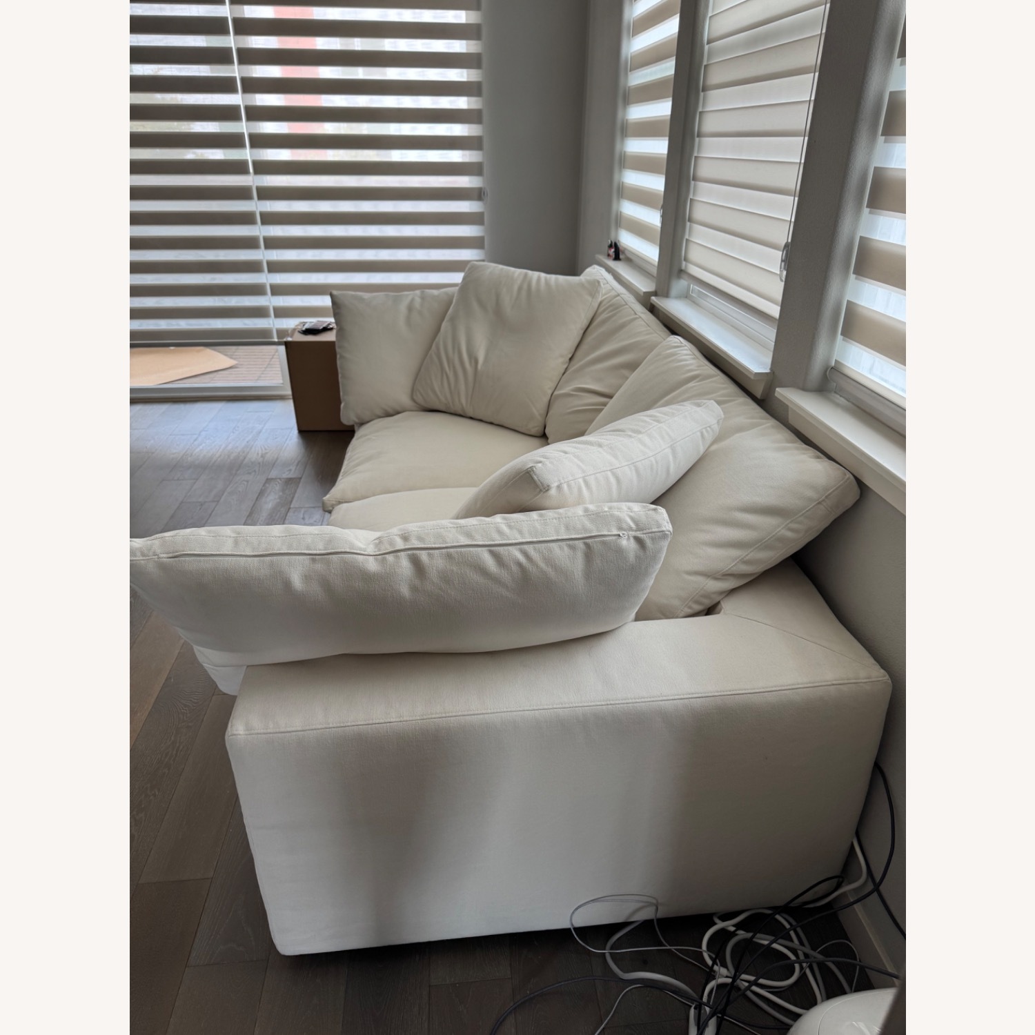 Restoration Hardware Cloud Luxe Performance Linen Weave - image-2