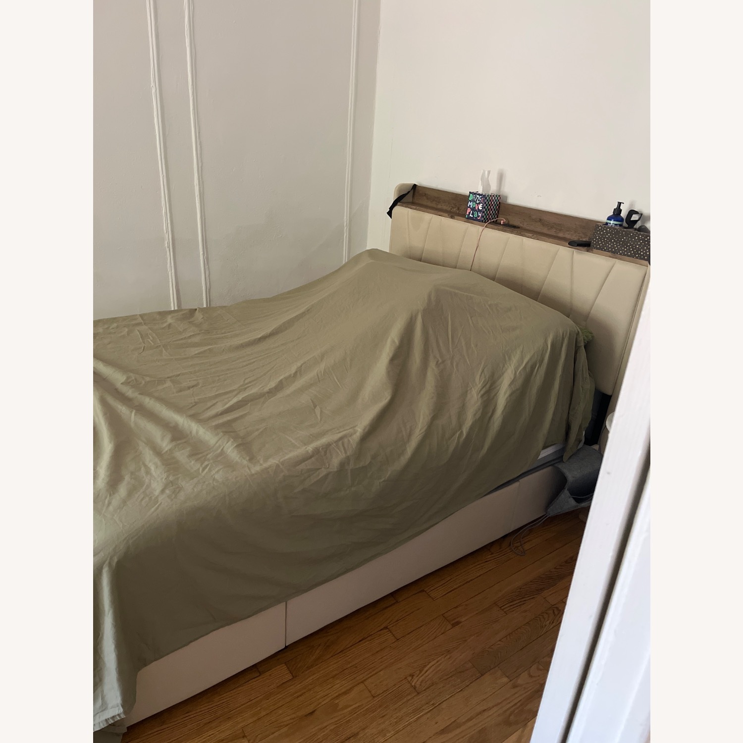 Wayfair Queen Bed - image-3