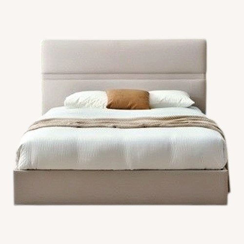 Used Wayfair Queen Bed for sale on AptDeco