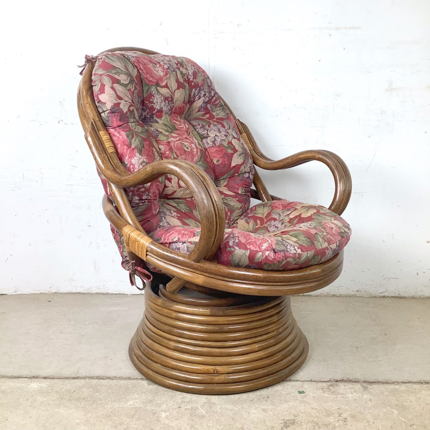 Vintage Rattan Swivel Lounge Chair - image-20