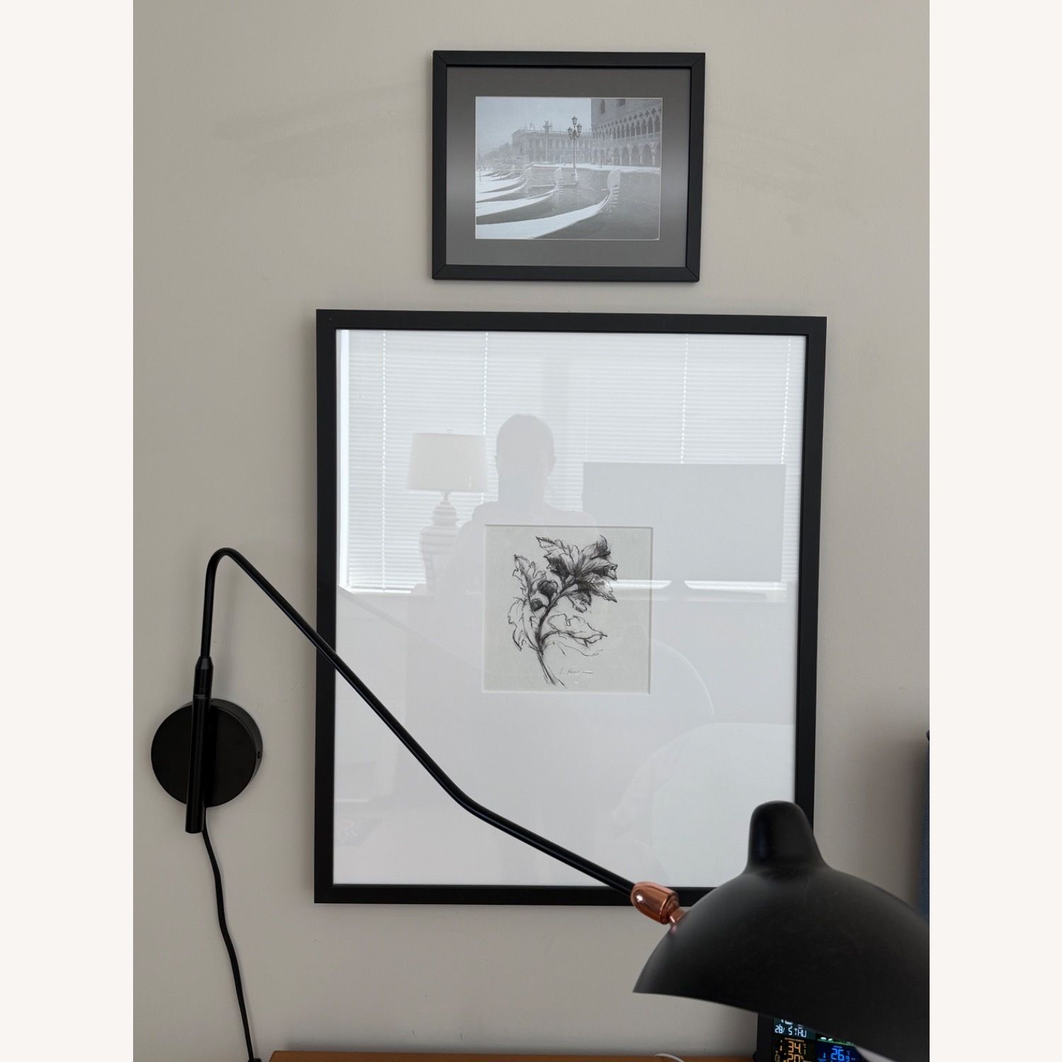 Article Leap Black Stainless Steel Wall Lamp - image-6